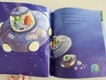 Aliens Love Underpants - imagine 3