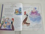 A First Book of Fairy Tales - imagine 2